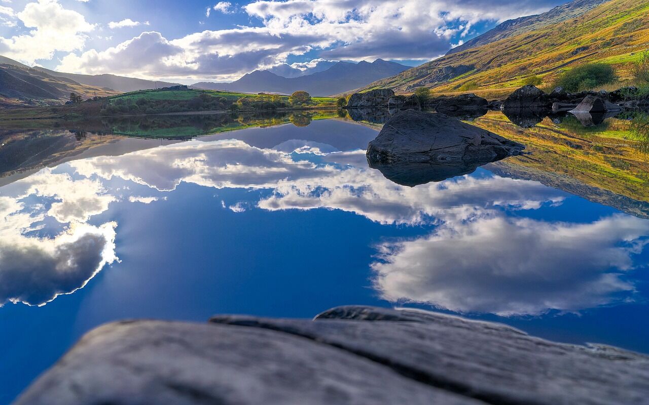 The Welsh Dragon: Mountains & Myths